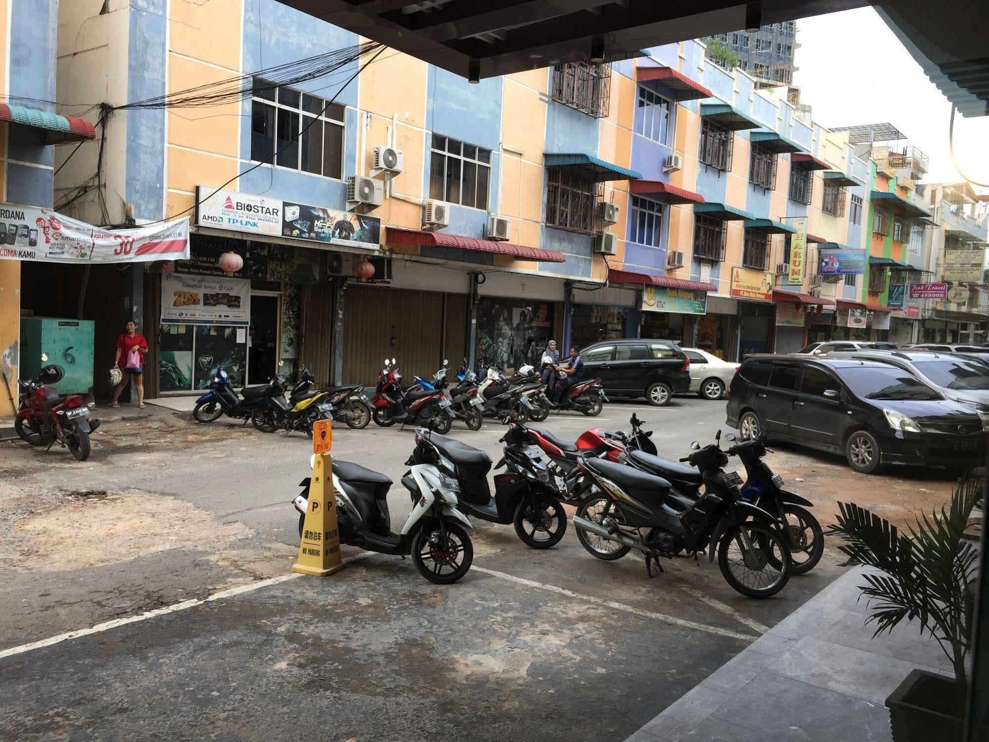 伊特尔恩酒店 Batam 外观 照片