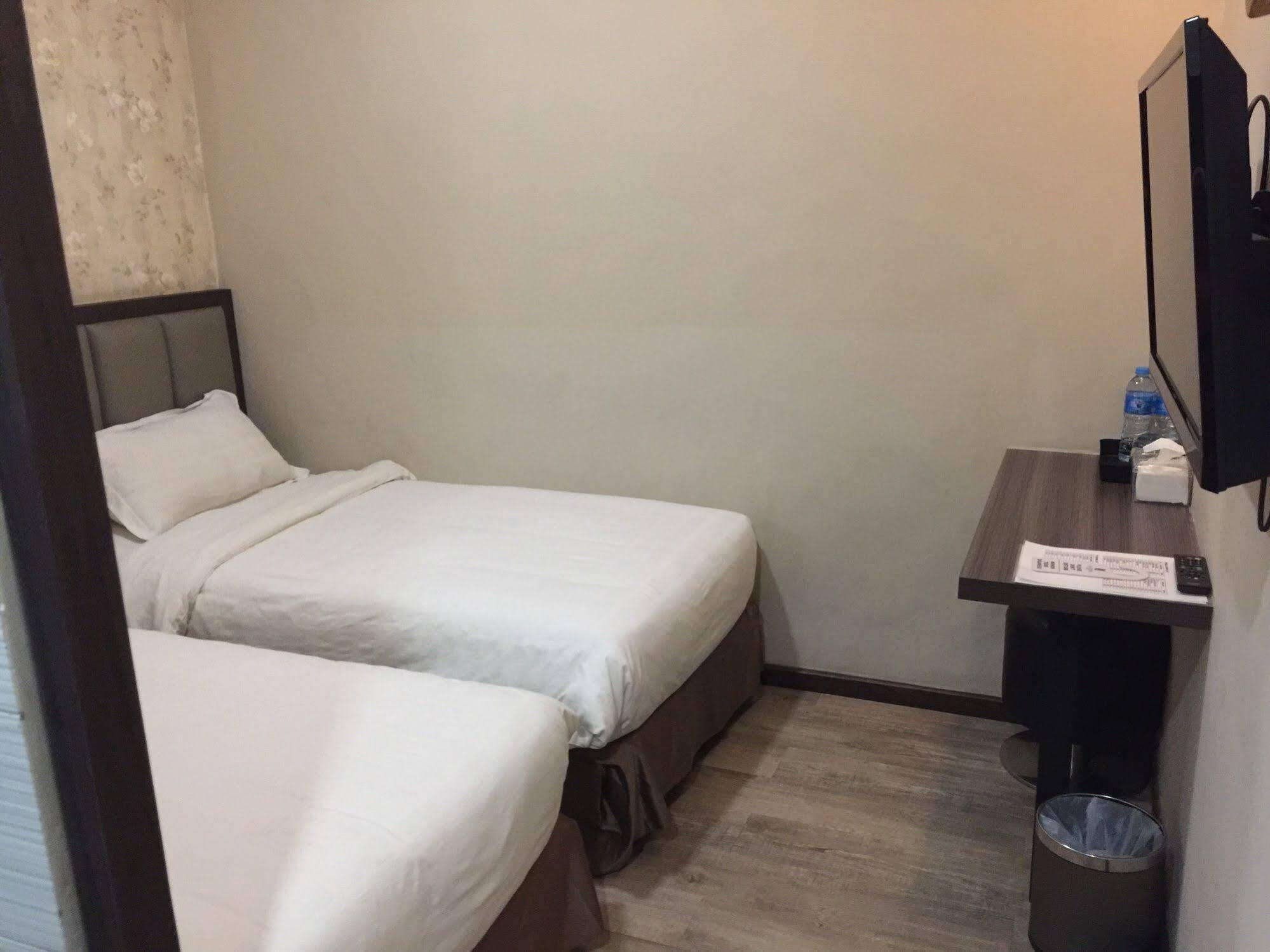 伊特尔恩酒店 Batam 外观 照片